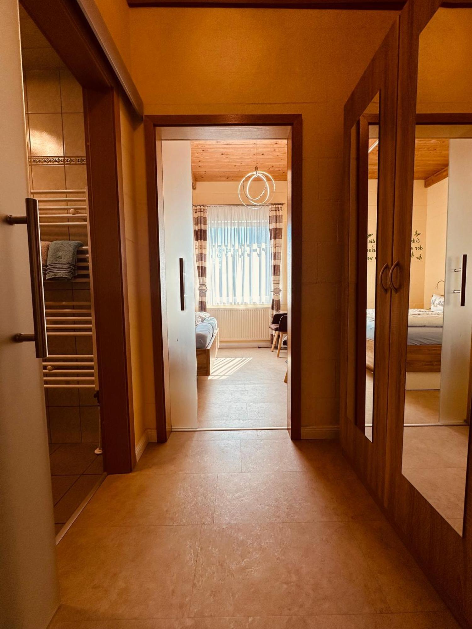 Hotel Drostenhof Garni エセンス エクステリア 写真