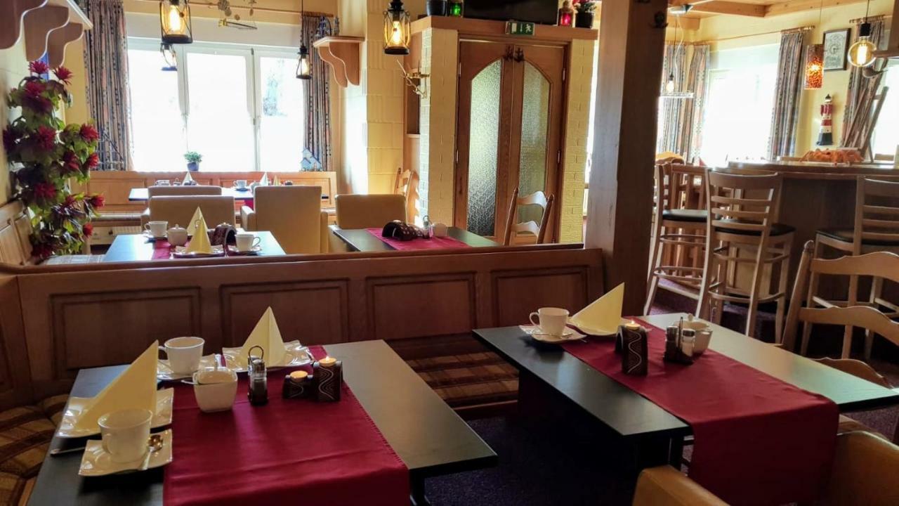 Hotel Drostenhof Garni エセンス エクステリア 写真