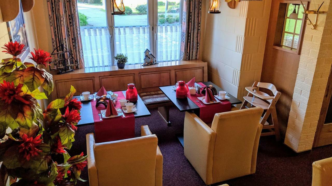 Hotel Drostenhof Garni エセンス エクステリア 写真