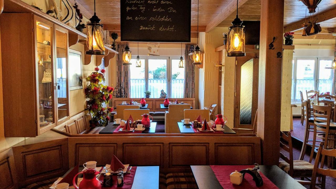 Hotel Drostenhof Garni エセンス エクステリア 写真